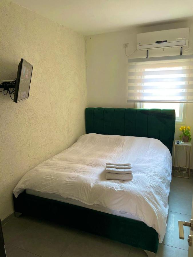 Gk Apartment Harmony Bat Yam Extérieur photo
