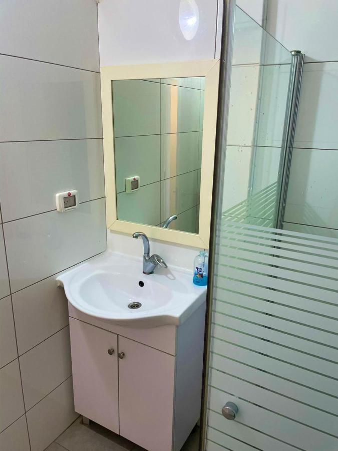 Gk Apartment Harmony Bat Yam Extérieur photo