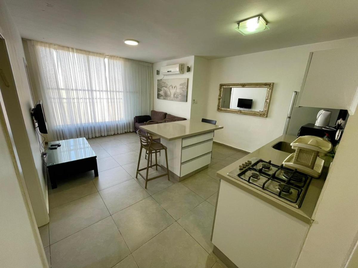 Gk Apartment Harmony Bat Yam Extérieur photo