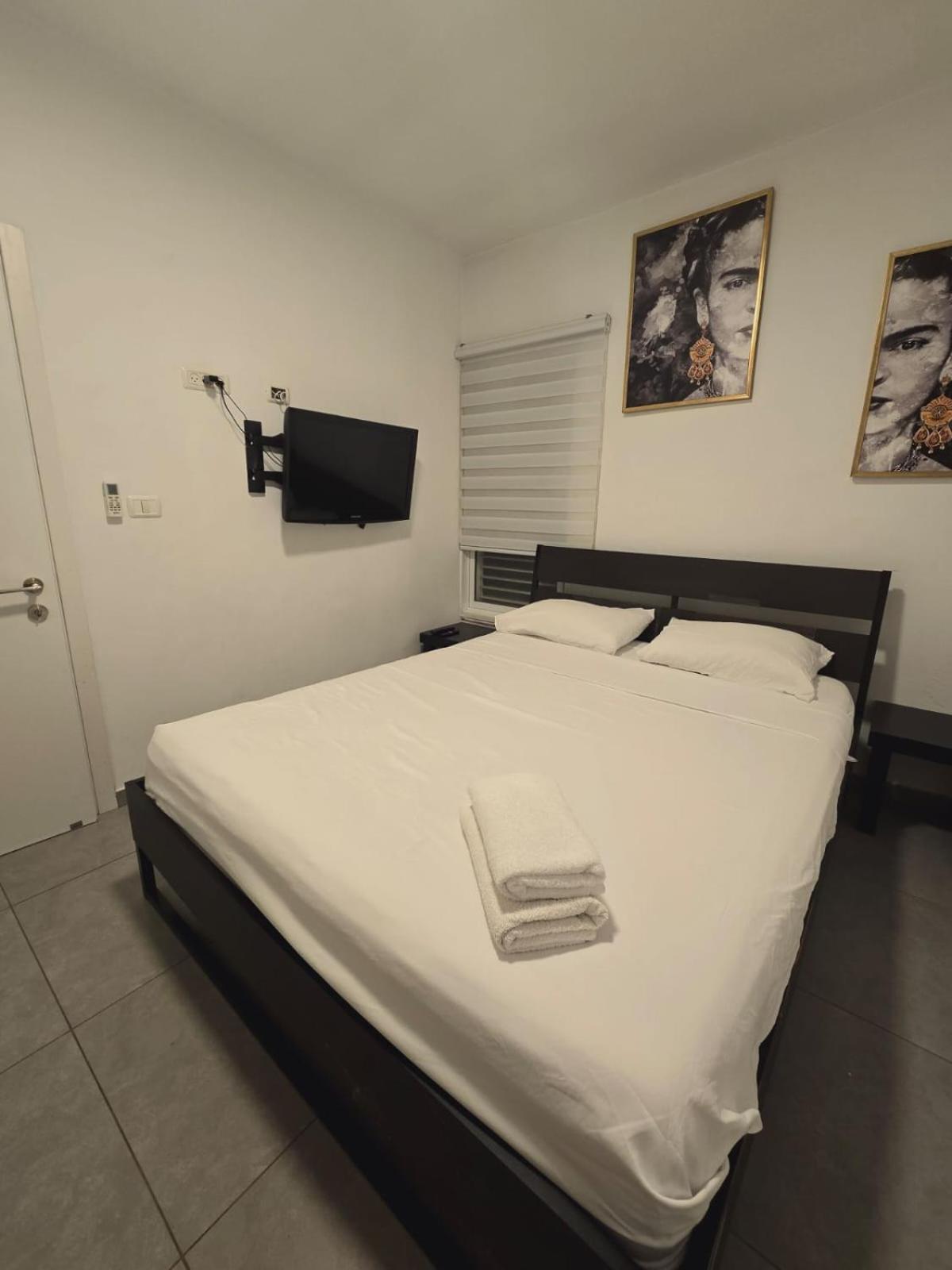 Gk Apartment Harmony Bat Yam Extérieur photo