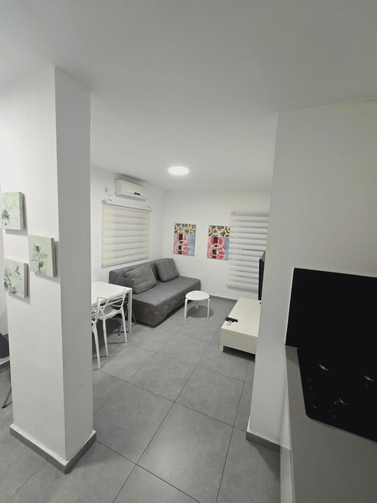 Gk Apartment Harmony Bat Yam Extérieur photo